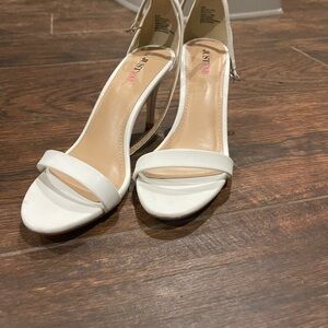 JustFab Elegant White Heels